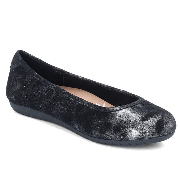 Taos Rascal Ballet Flats WMNS 8 Black Silver Metallic Leather Slip On RAS-13715 - Picture 1 of 10